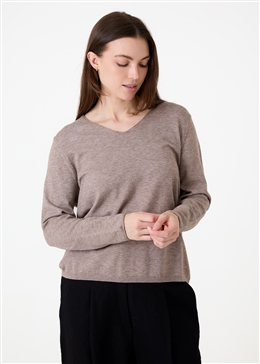 Cashmere Like Fitted V-Neck Jumper - Mink - front view