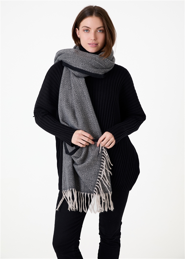 Herringbone Jacquard Scarf