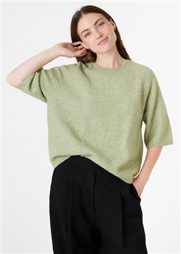 Soft Tweed Short Sleeve Raglan Jumper - Pistachio - side body view