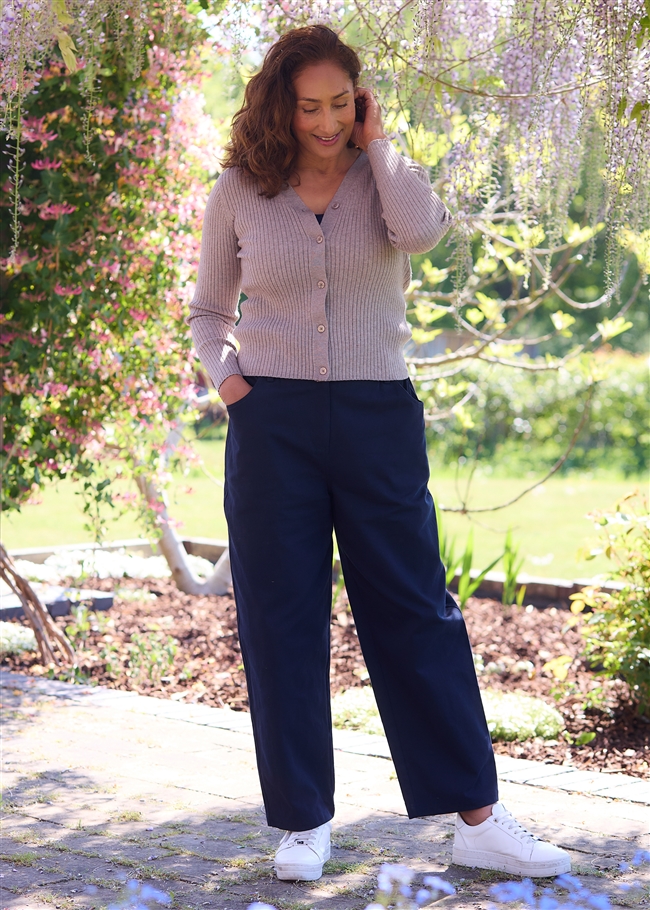 Cashmere Like Varied Rib Fitted Cardigan