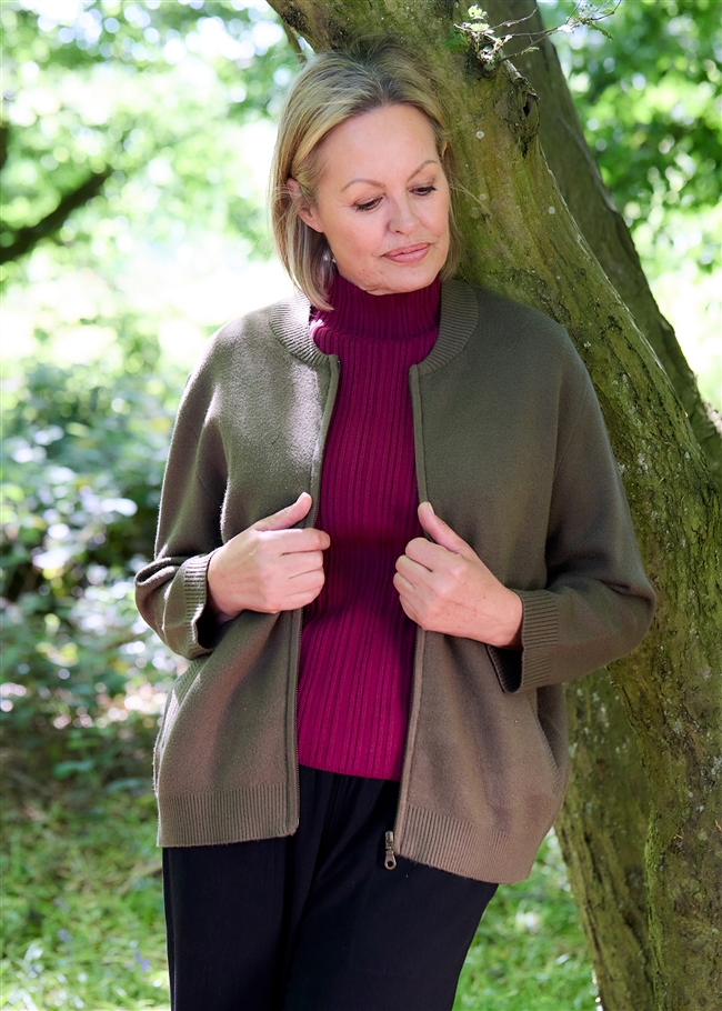 Cashmere Like Heavyweight Knit Bomber Jacket