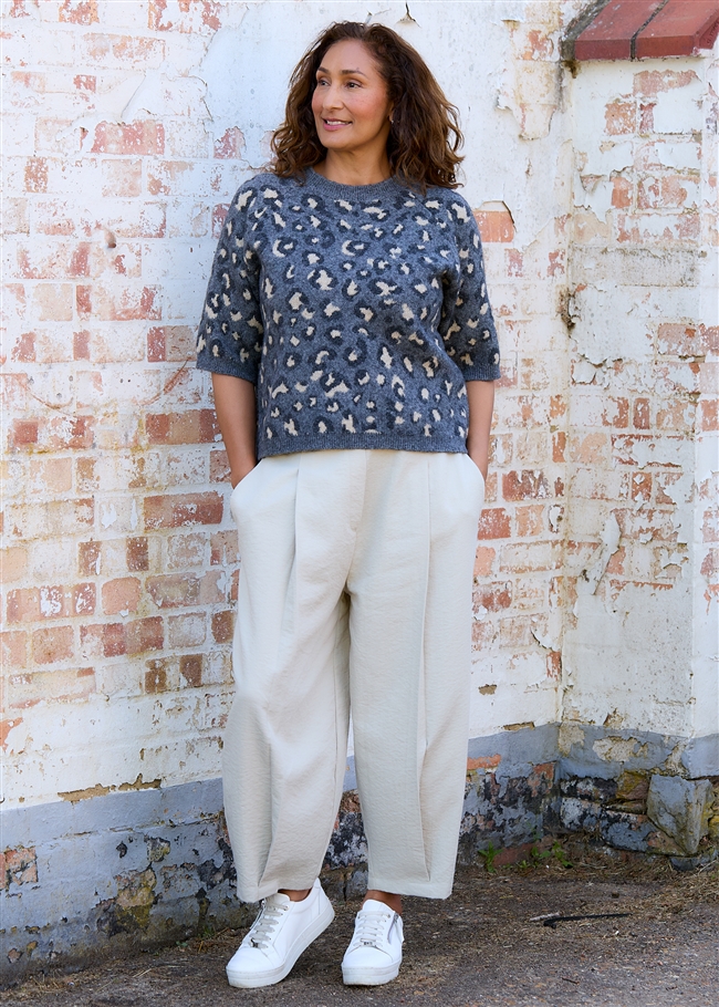 Leopard Jacquard Short Sleeve Raglan Jumper