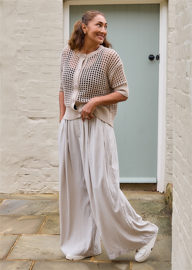 Wide Leg Pleated Palazzo Trousers