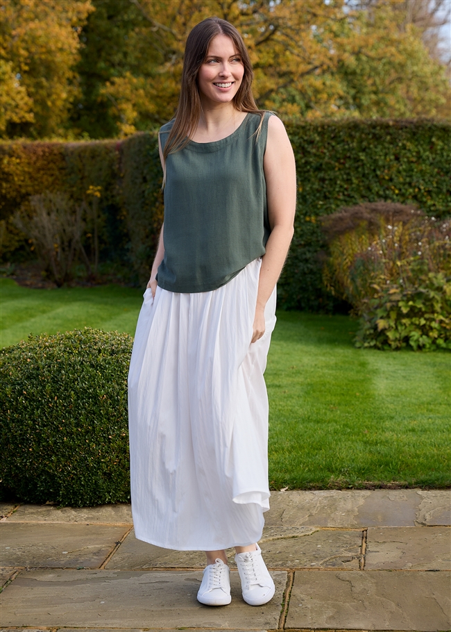 Linen Viscose Button Back Vest