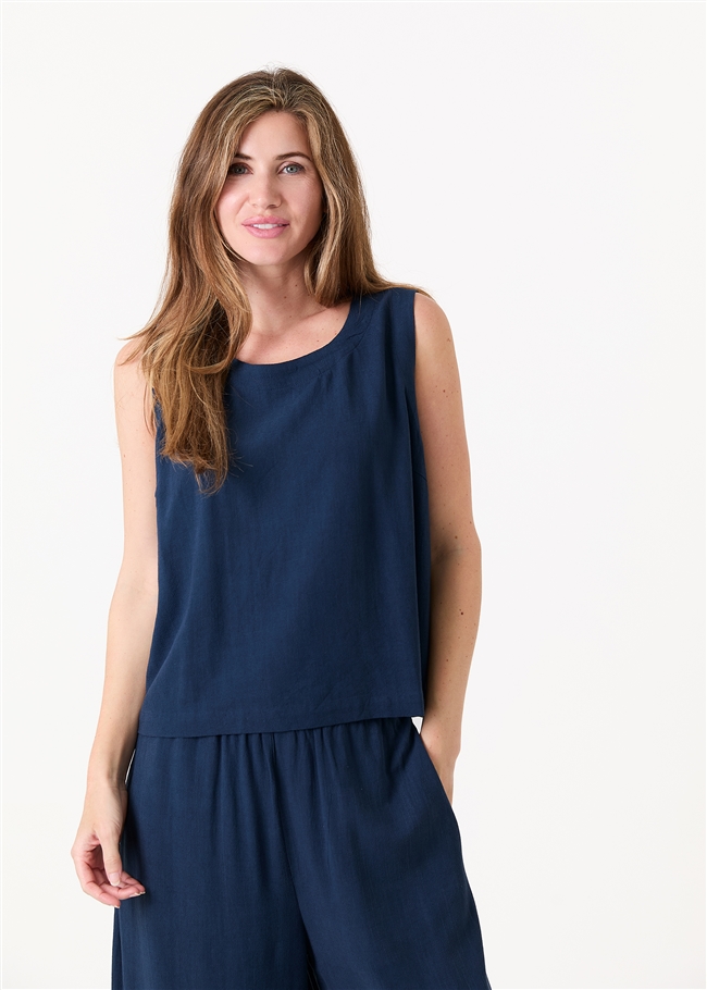 Linen Viscose Button Back Vest