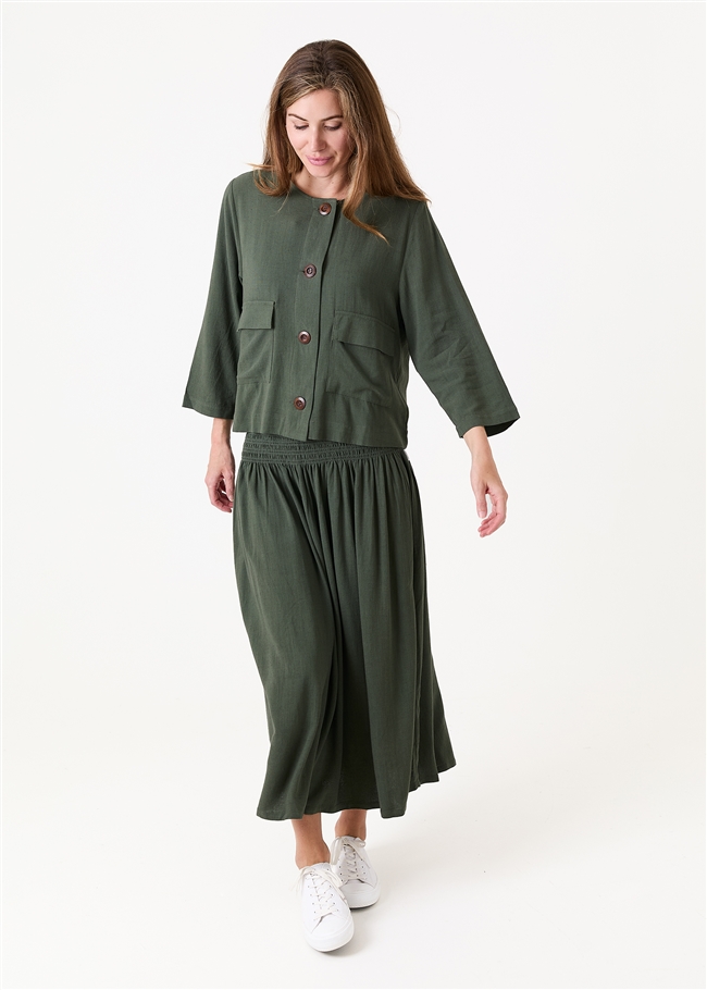 Linen Viscose Boxy Round Neck Two Pocket Jacket