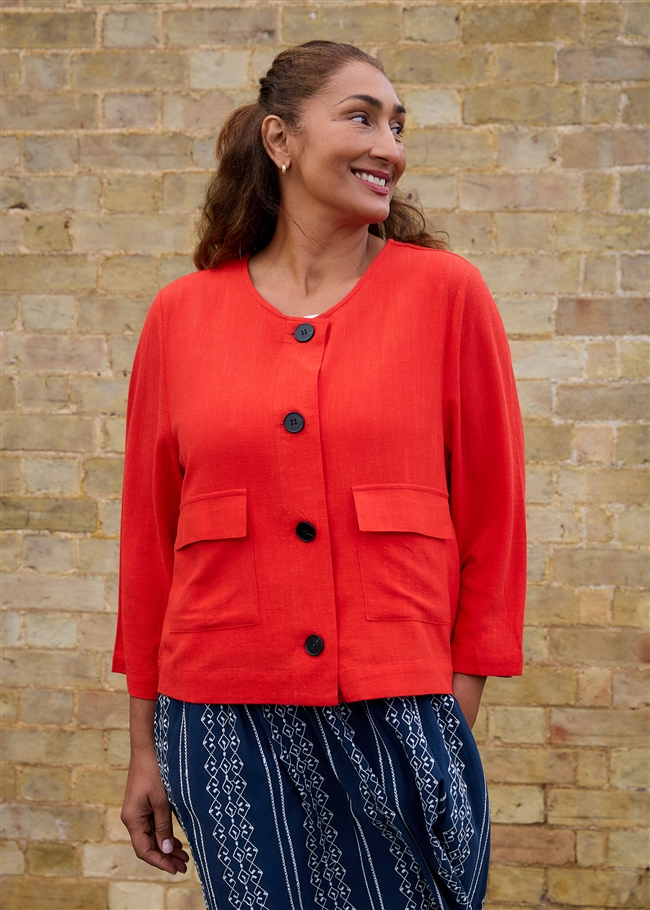 Linen Viscose Boxy Round Neck Two Pocket Jacket