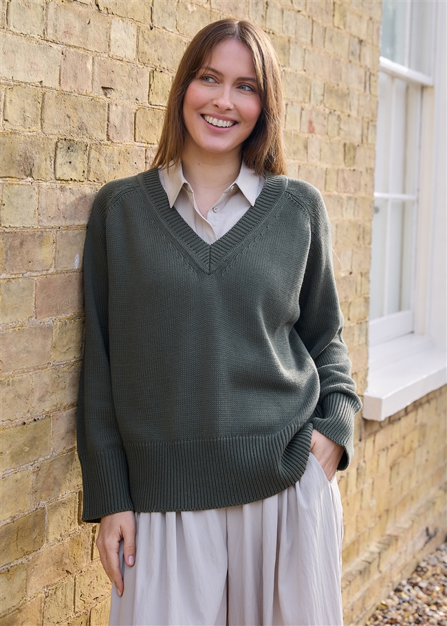 Cotton Mix Roll Edge v Neck Jumper