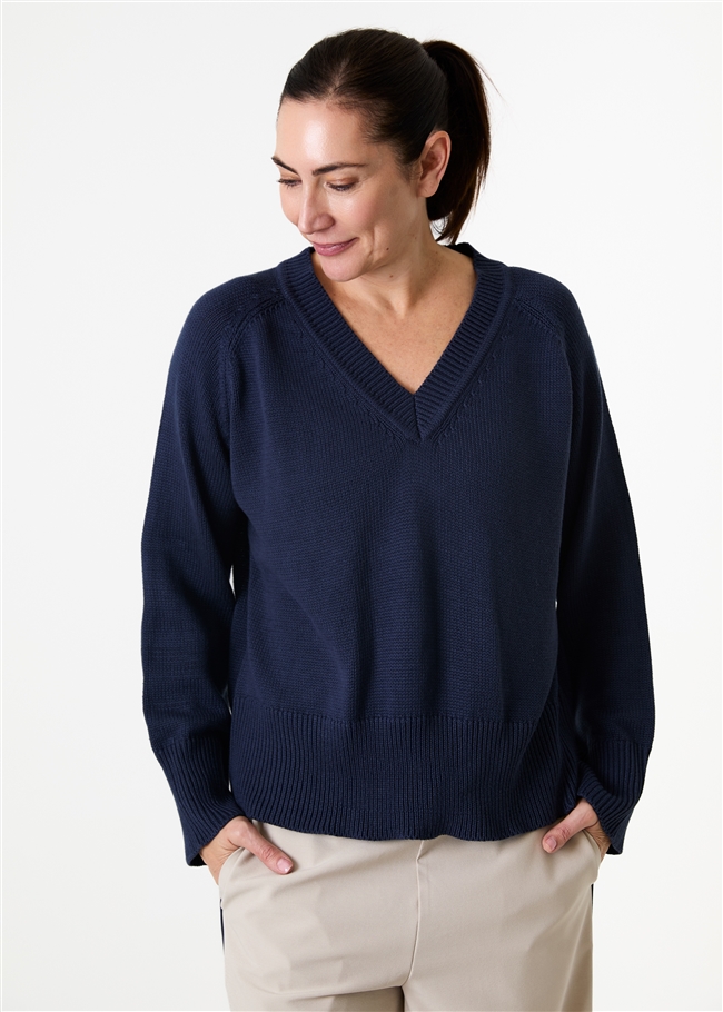 Cotton Mix Roll Edge v Neck Jumper