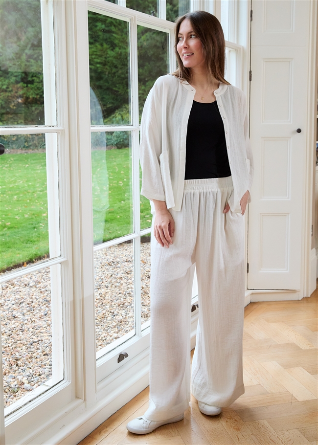 Ripple Elastic Waist Palazzo Pants