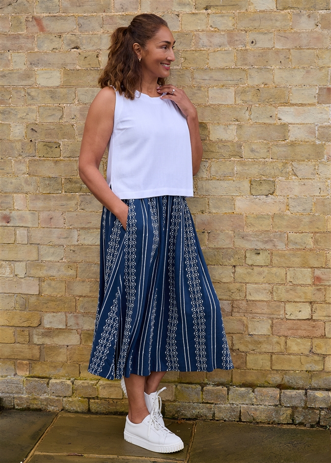 Zig Zag Embroidery Elastic Waist A-Line Midi Skirt