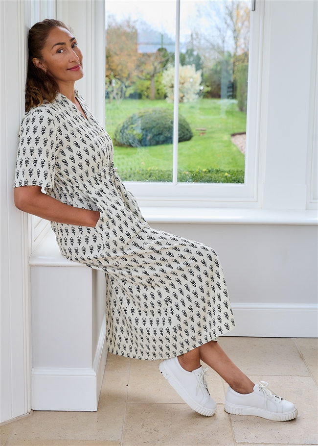 Dainty Floral Block Print Button Through Shirt Dress