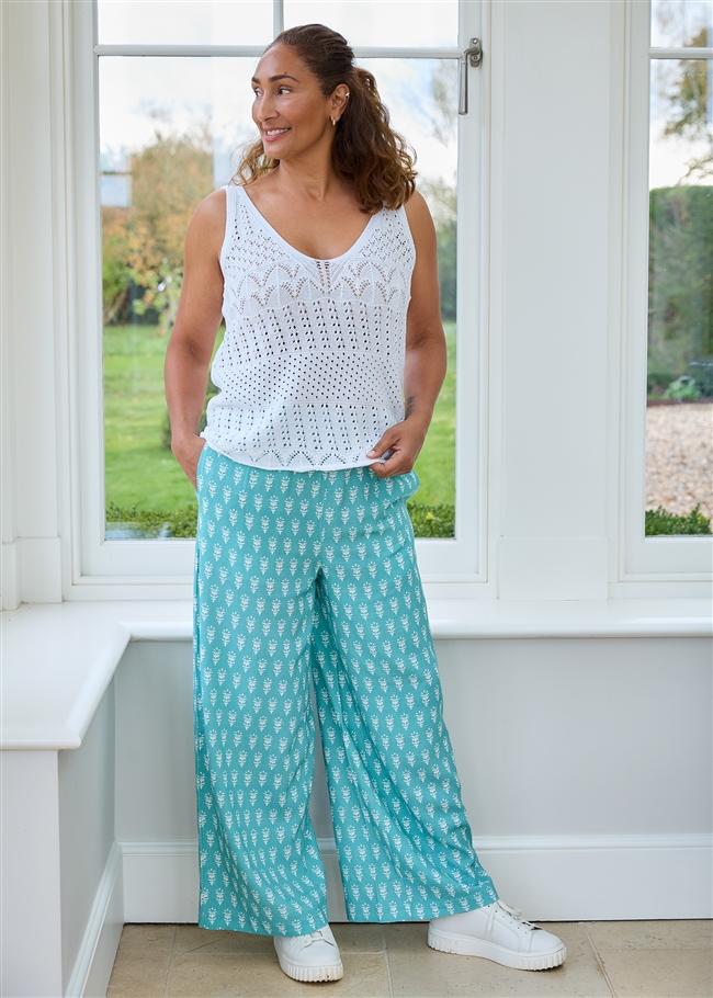 Dainty Floral Block Print Elastic Waist Palazzo Pants