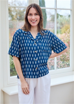 Dainty Floral Block Print Short Sleeve Collar Shirt - Navy - front view