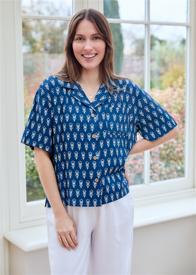 Dainty Floral Block Print Short Sleeve Collar Shirt