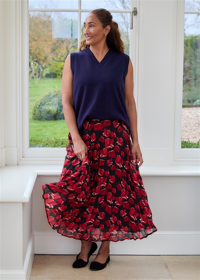 Painterly Poppies Pleated Skirt