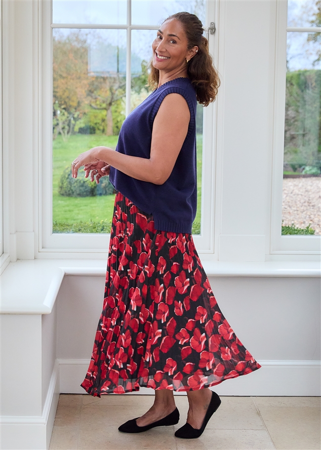 Painterly Poppies Pleated Skirt