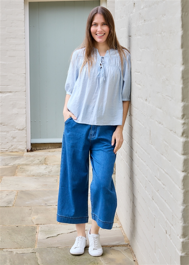 Denim Cropped Wide Leg Elastic Back Jean