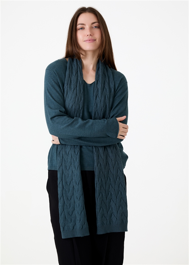 Cashmere Like Cable Knit Scarf